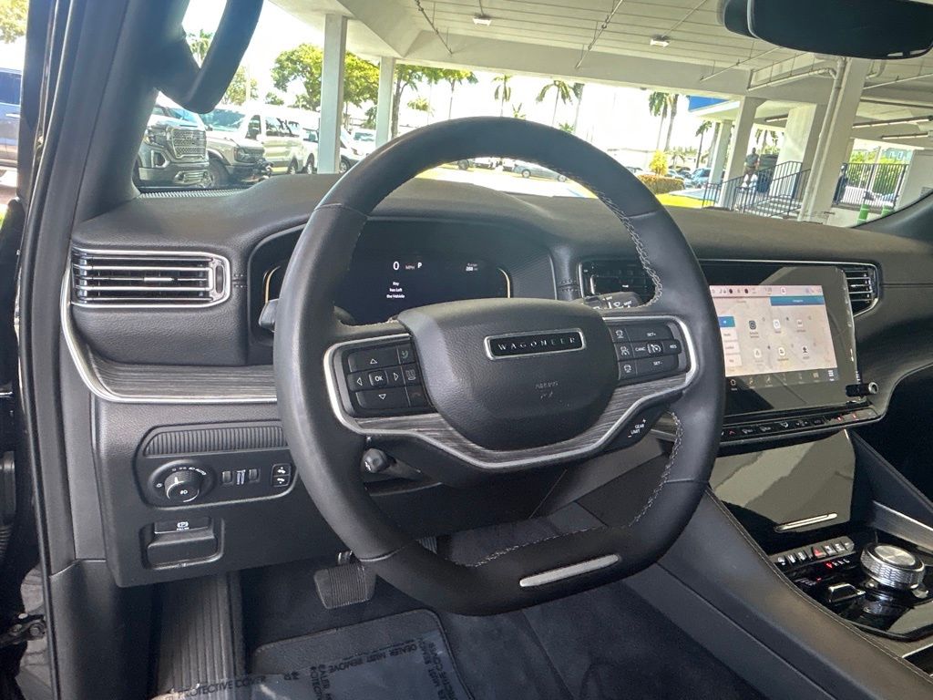2024 Jeep Wagoneer L Series II photo 25