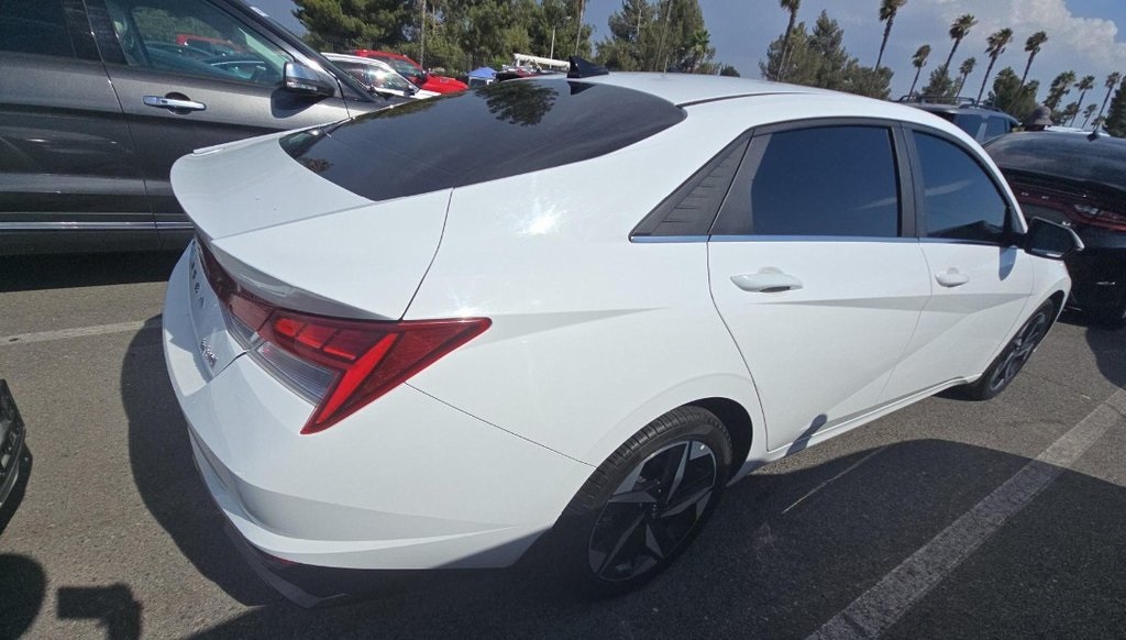 2023 Hyundai Elantra Hybrid Limited photo 4