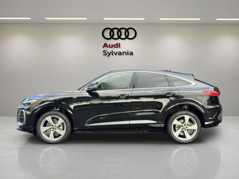 2025 Audi Q5 Sportback Premium Plus photo 4
