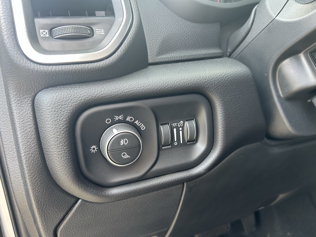 2022 Ram 2500 Laramie photo 10