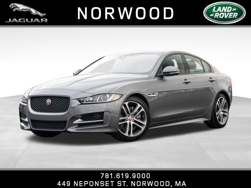 2019 Jaguar XE R-Sport's photo