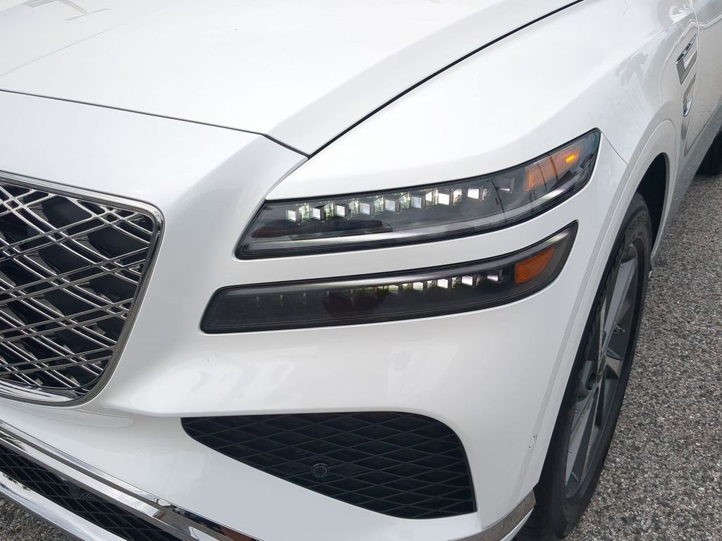 2026 Genesis GV80 2.5T Advanced photo 8