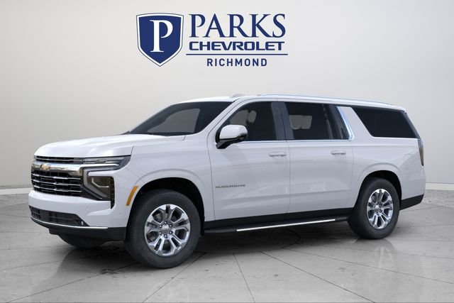 2025 Chevrolet Suburban LT photo 2