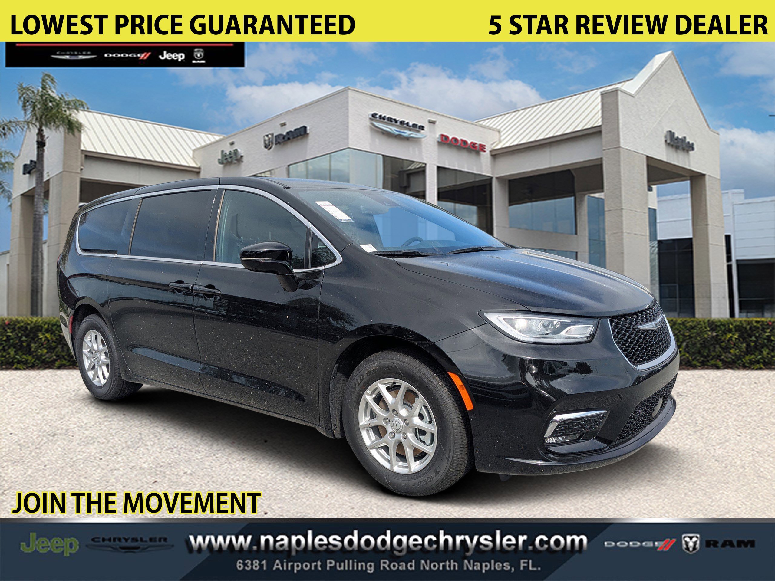 2026 Chrysler Pacifica Select's photo