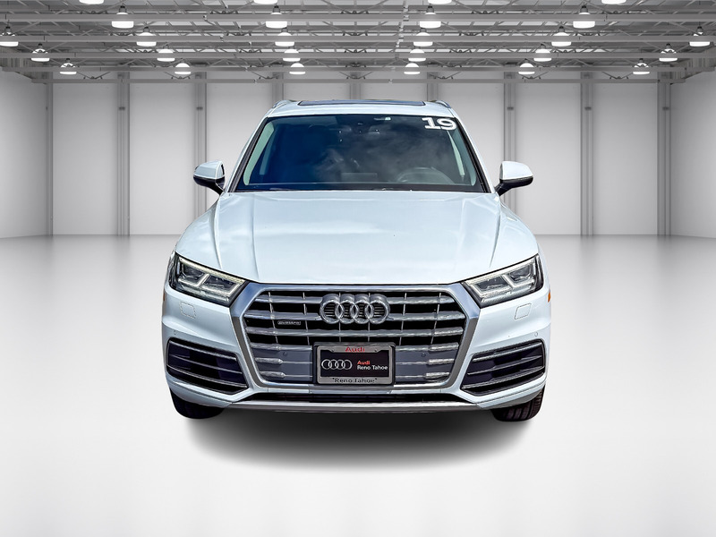 2024 Audi Q3 45 TFSI S line Premium photo 8