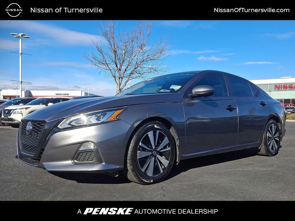 2022 Nissan Altima SV