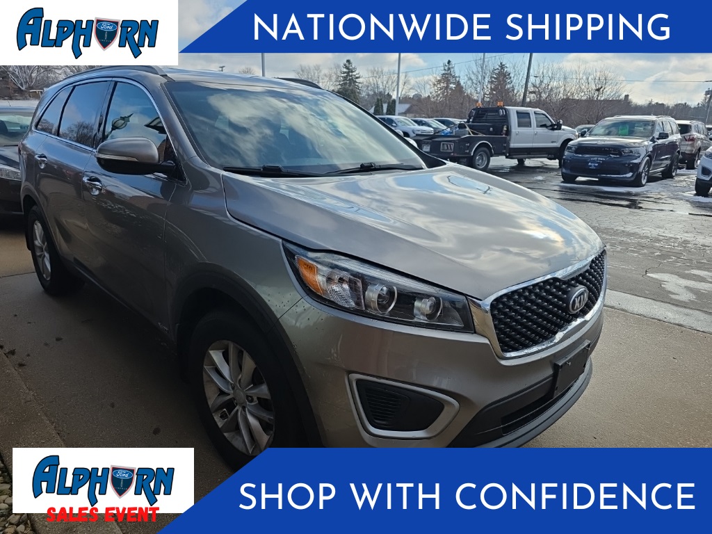 2018 Kia Sorento LX's photo