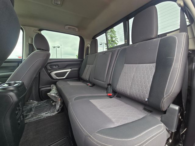 2021 Nissan Titan SV photo 36