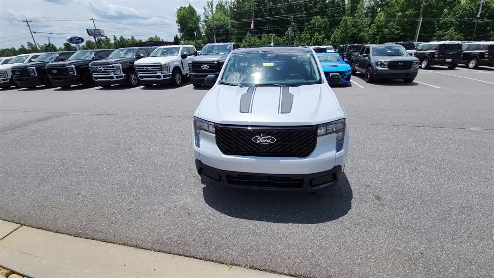2025 Ford Maverick XLT photo 7