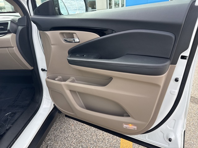 2021 Honda Pilot Touring photo 9