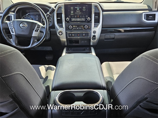 2021 Nissan Titan SV photo 8
