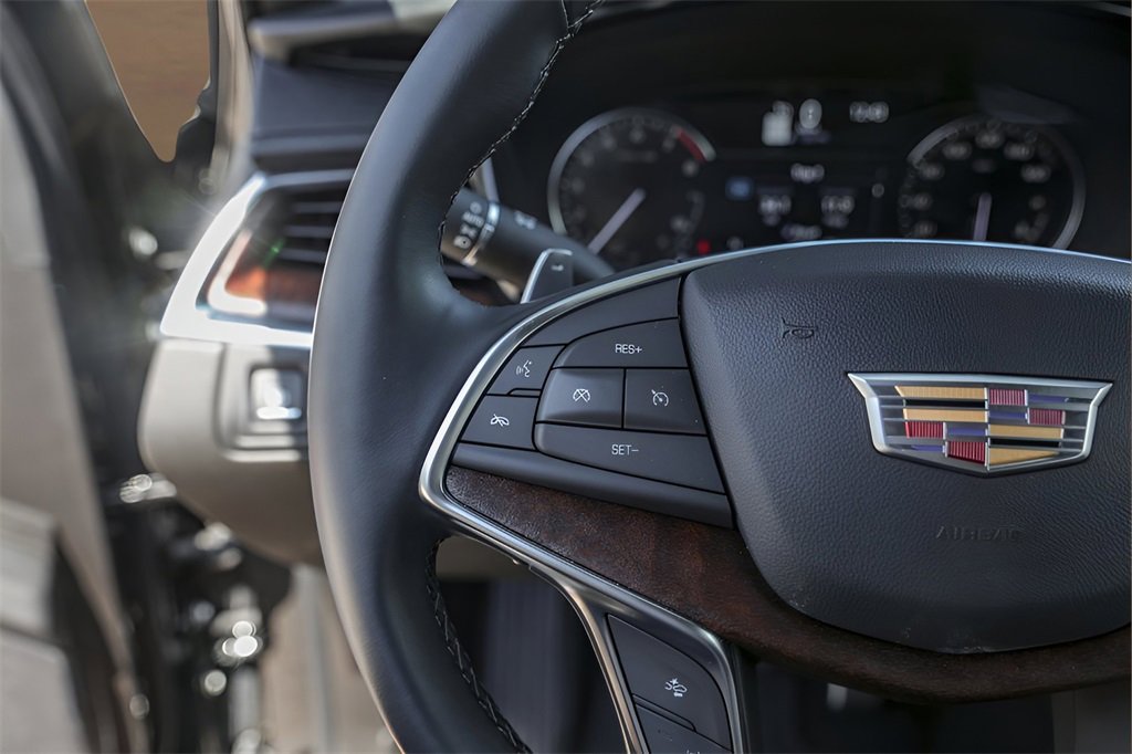 2025 Cadillac XT5 Sport photo 14