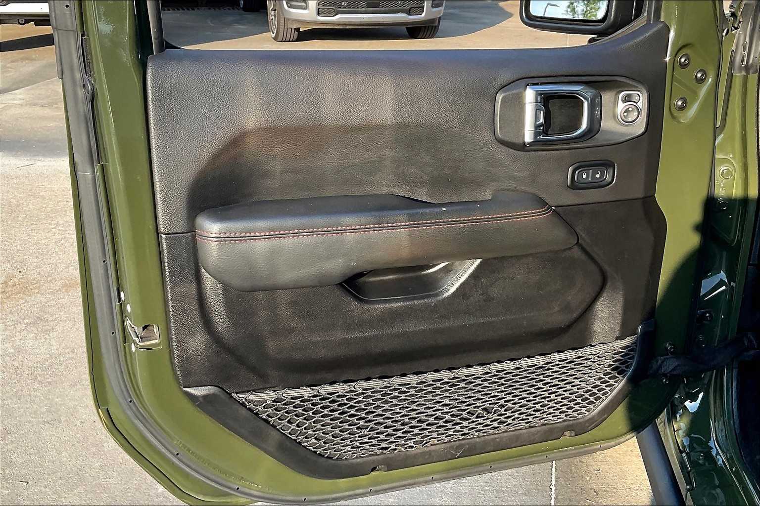 2022 Jeep Gladiator Rubicon photo 19