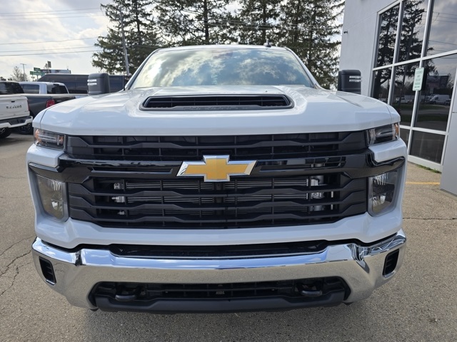 2024 Chevrolet Silverado 2500HD Work Truck photo 3