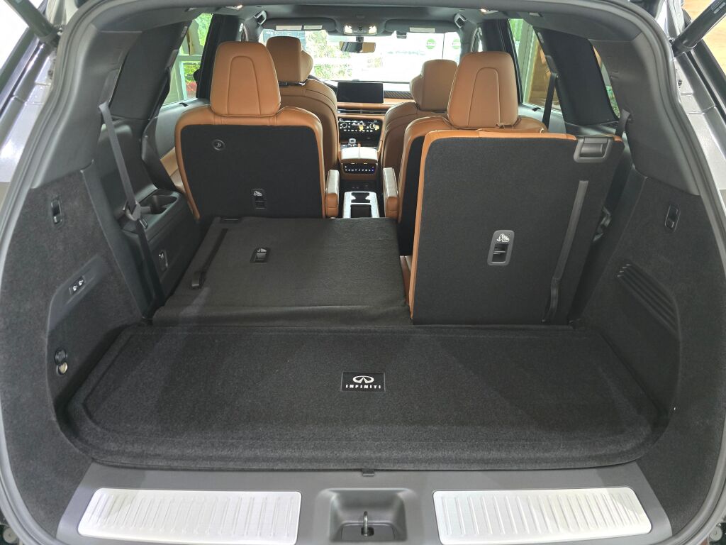 2026 Infiniti QX60 Autograph AWD photo 13
