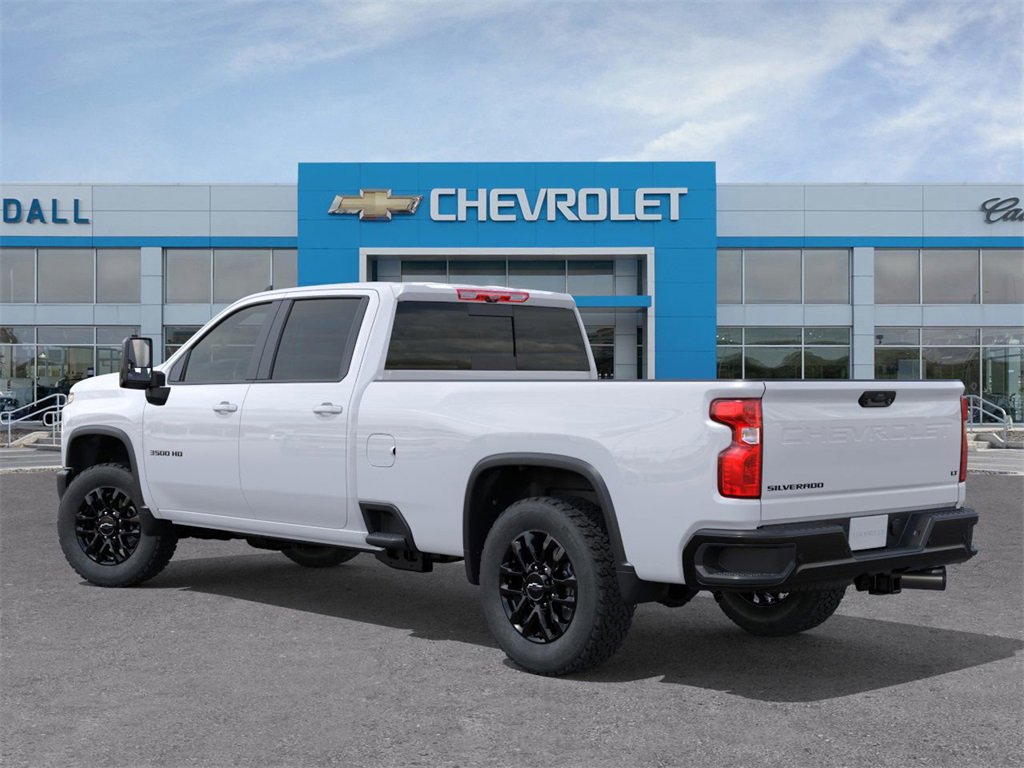 2026 Chevrolet Silverado 3500HD LT photo 3