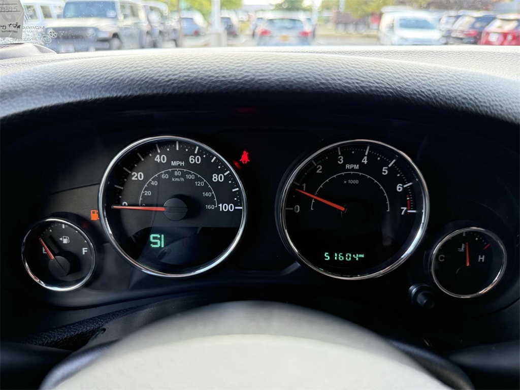 2017 Jeep Wrangler Unlimited Sahara photo 22