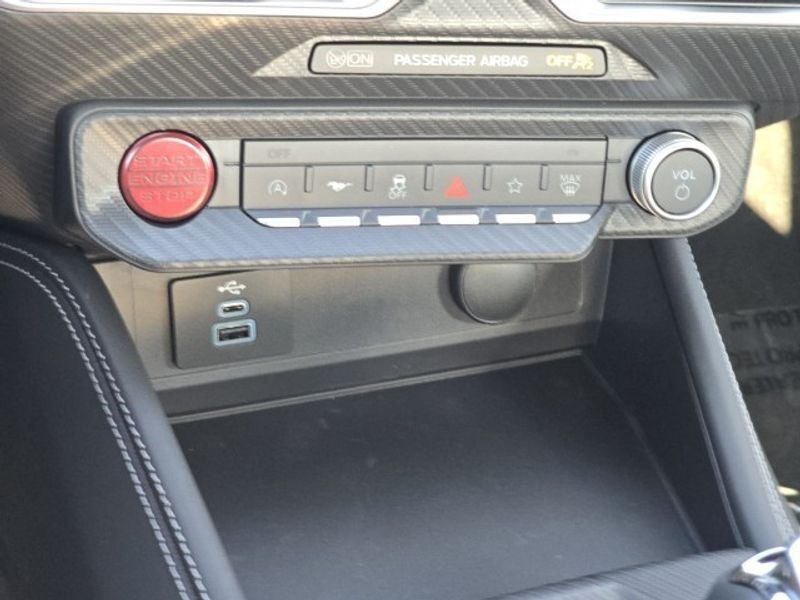 2025 Ford Mustang GT Premium photo 14