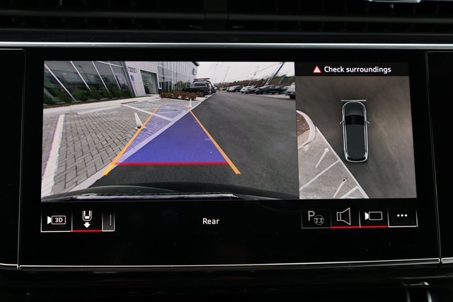 2025 Audi Q7 55 Prestige photo 34