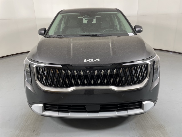 2026 Kia Carnival LXS photo 2