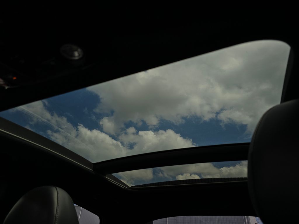 2021 Kia K5 GT-Line photo 18