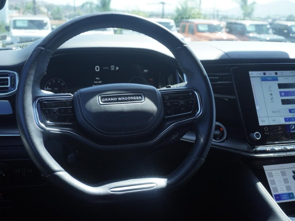 2024 Jeep Grand Wagoneer L II Obsidian photo 28