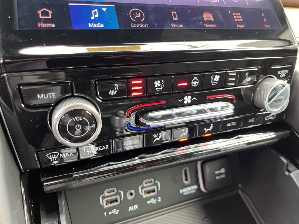 2025 Jeep Grand Cherokee L Summit Reserve photo 43