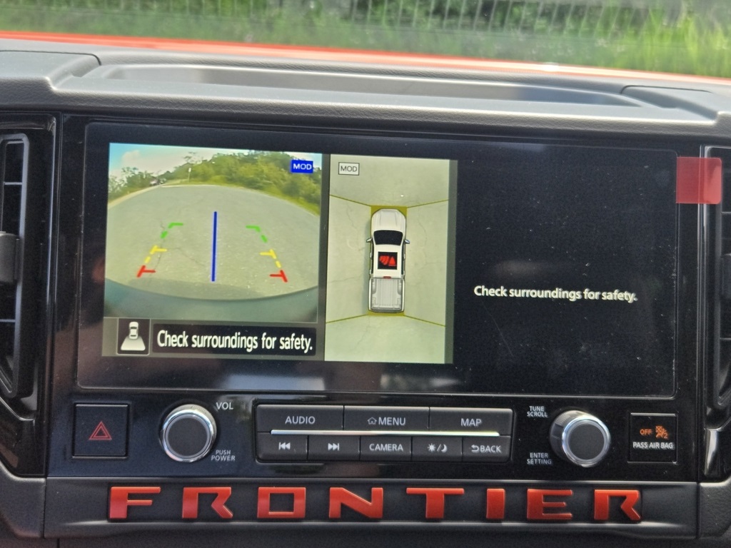 2025 Nissan Frontier PRO-4X photo 20