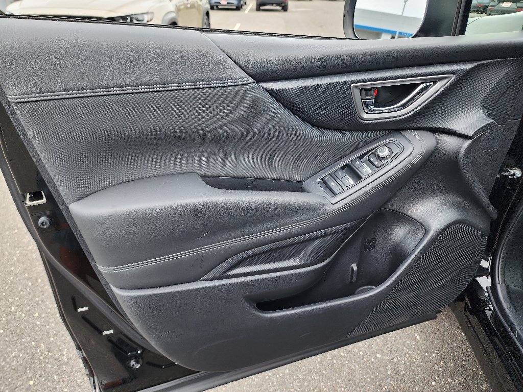 2019 Subaru Forester Premium photo 26