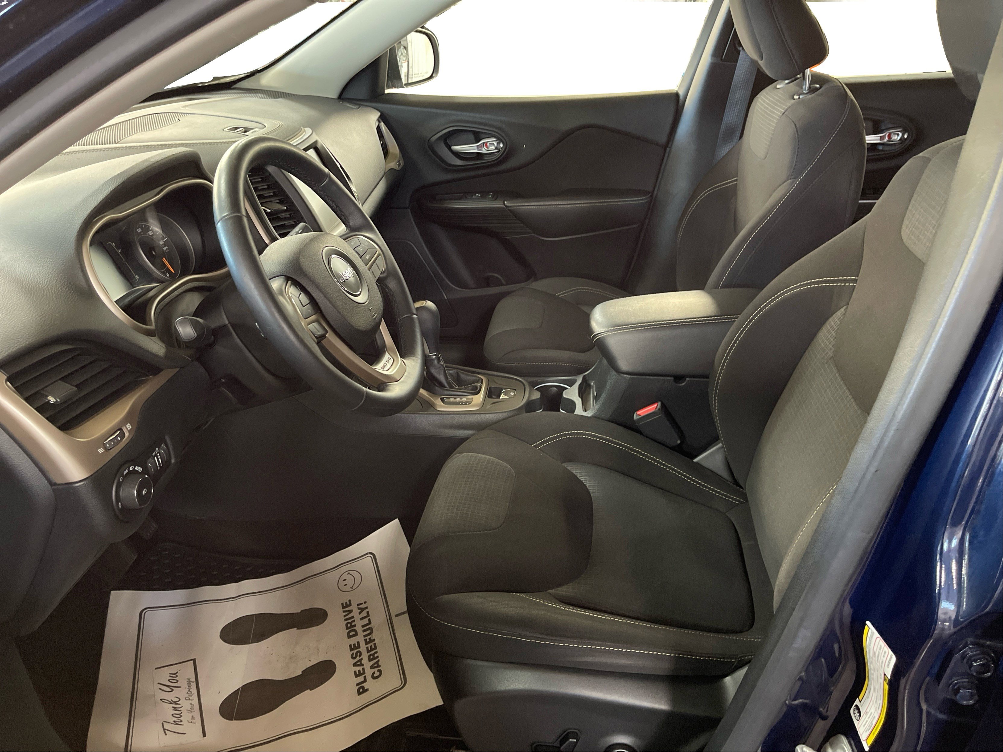 2016 Jeep Cherokee Latitude photo 21