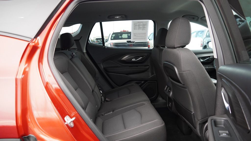 2023 Gmc Terrain SLE photo 14