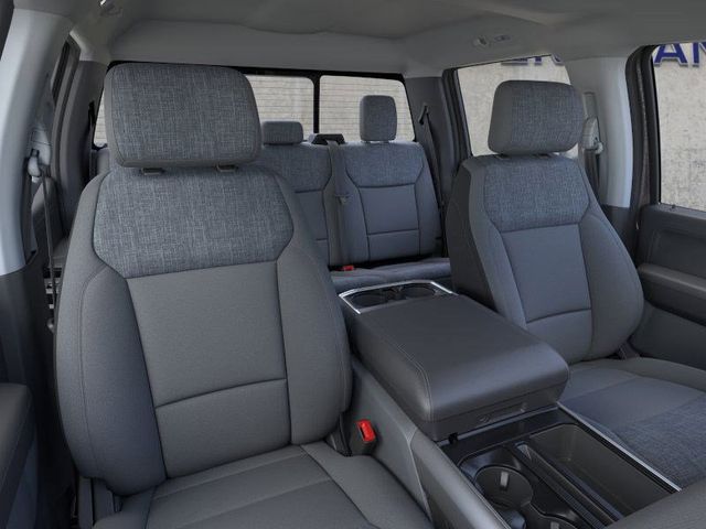 2025 Ford F-150 XLT photo 8