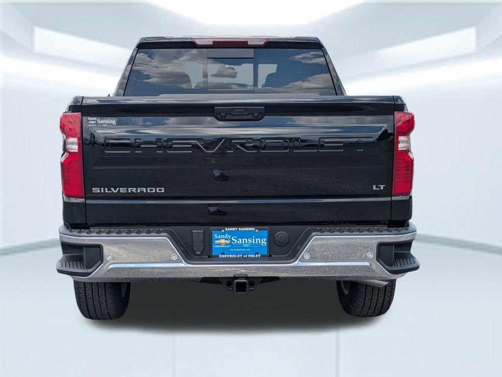 2025 Chevrolet Silverado 1500 LT photo 4