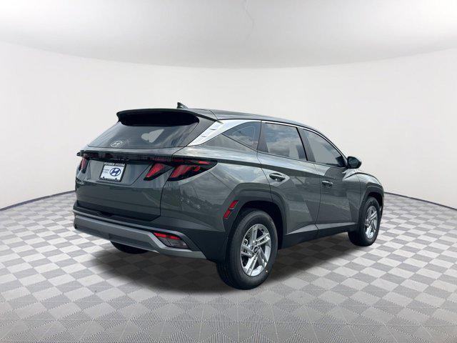 2025 Hyundai Tucson SE photo 4
