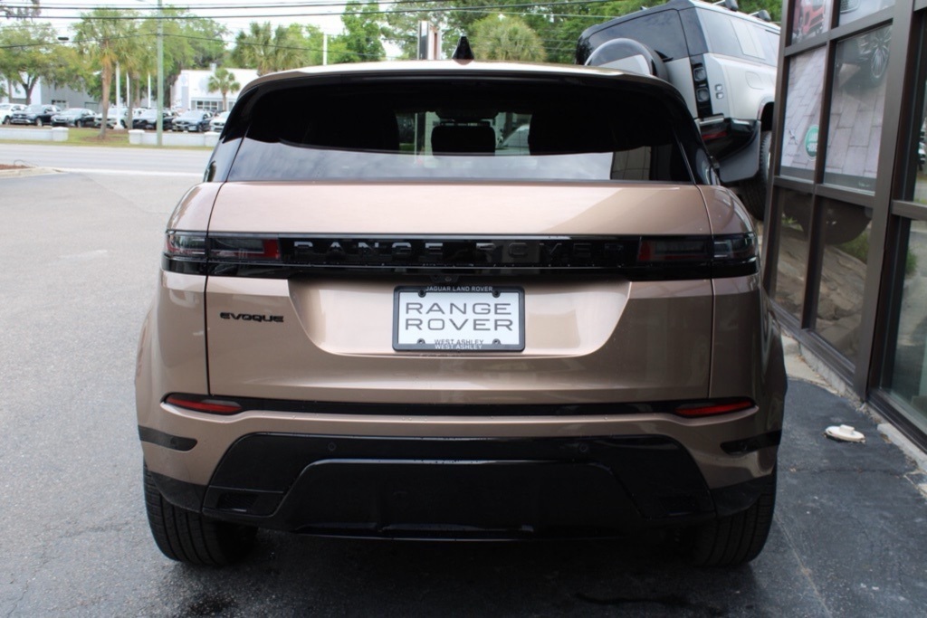2024 Land Rover Range Rover Evoque Dynamic SE photo 6