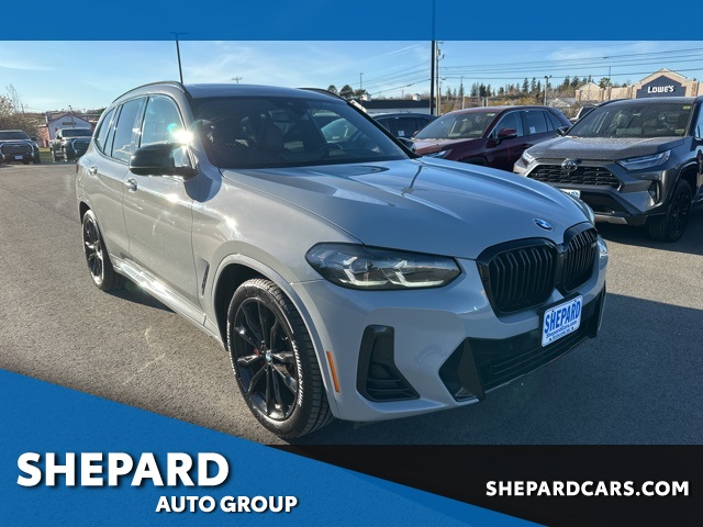 2022 BMW X3 40i's photo