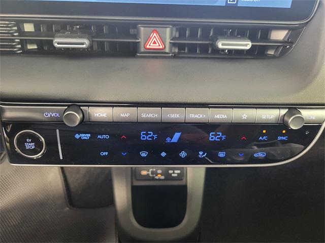 2025 Hyundai Ioniq 5 SE photo 16