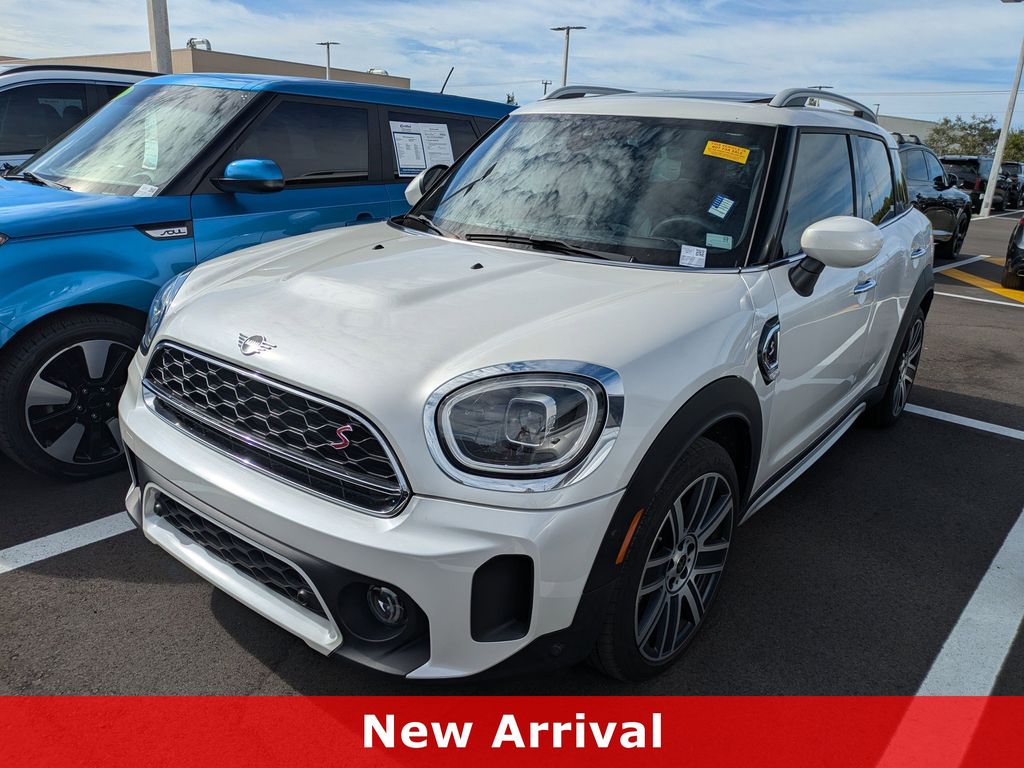 2024 MINI Countryman S's photo