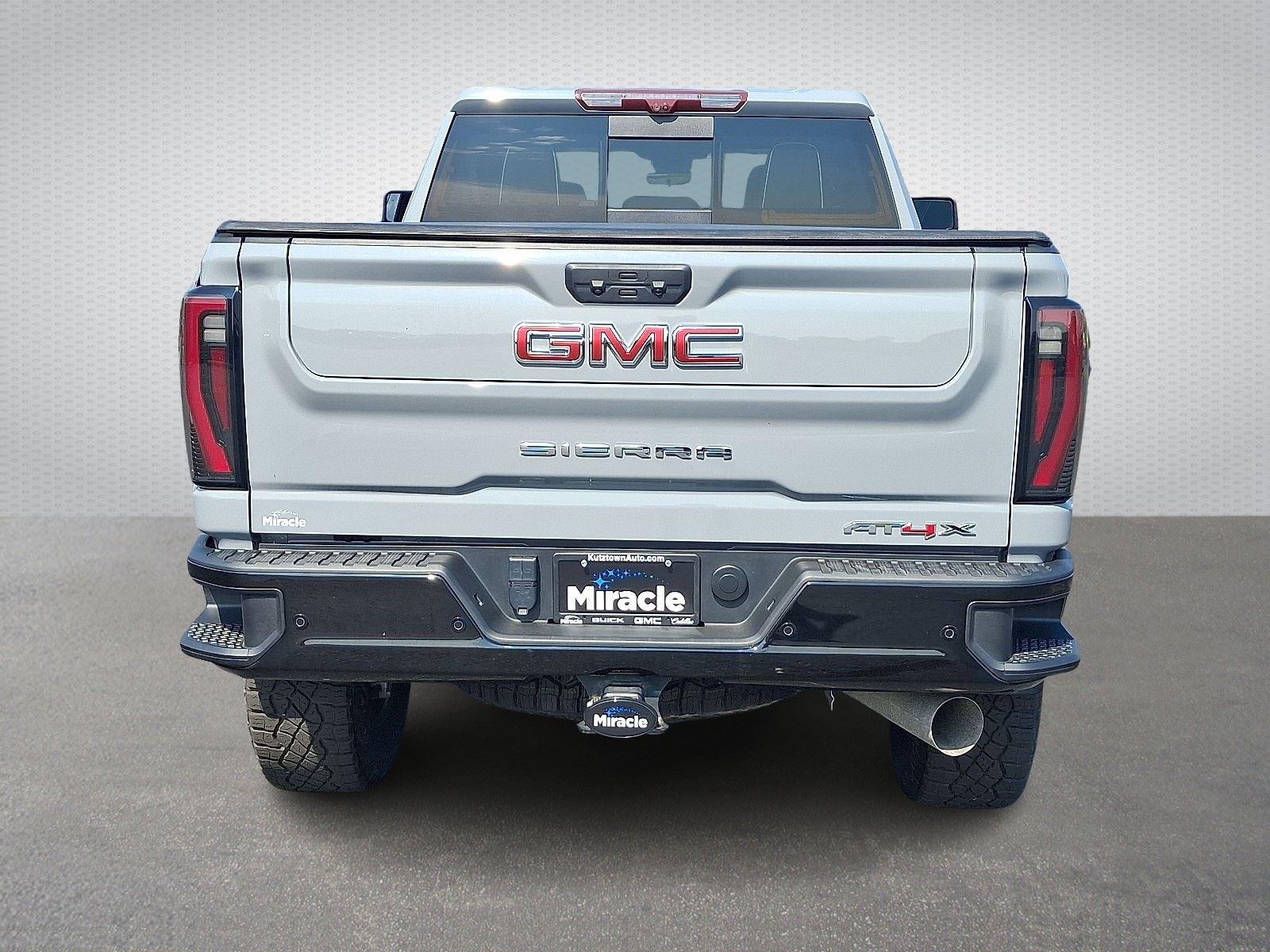 2024 Gmc Sierra 2500 HD AT4X photo 5