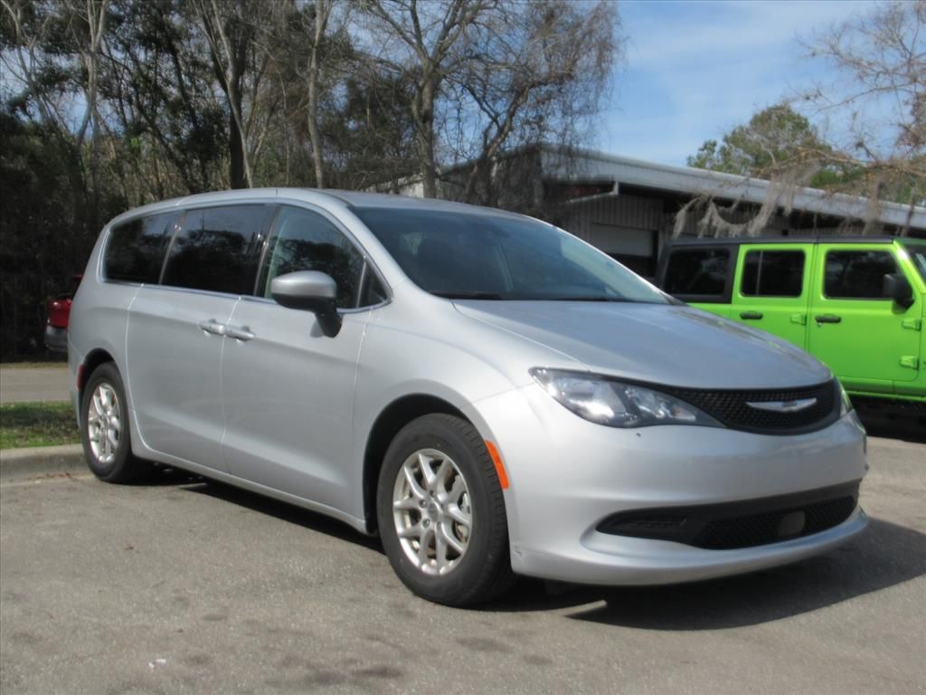 2023 Chrysler Voyager Pre-Owned 2023 Chrysler Voyager LX FWD 4D Passenger Van's photo