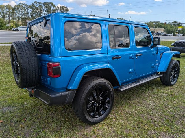 2022 Jeep Wrangler 4xe Unlimited Sahara photo 4