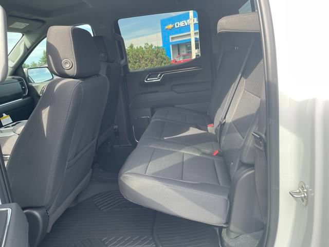 2025 Chevrolet Silverado 1500 LT photo 25