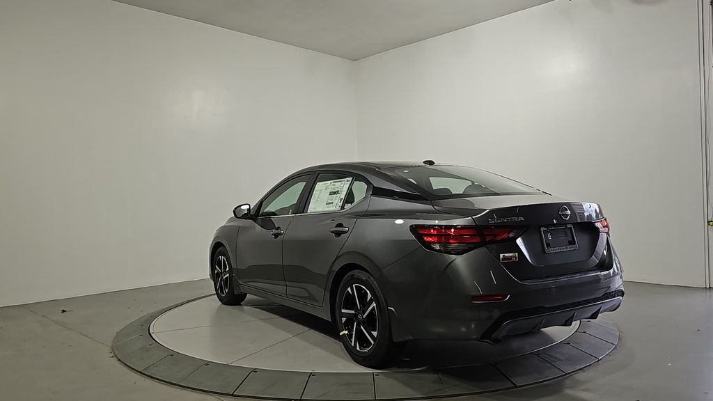 2025 Nissan Sentra SV photo 3