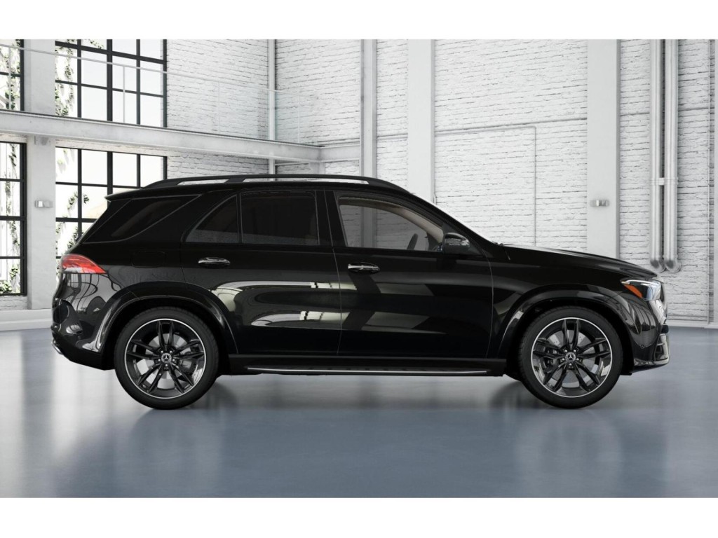 2026 Mercedes Benz GLE 450 4MATIC photo 2