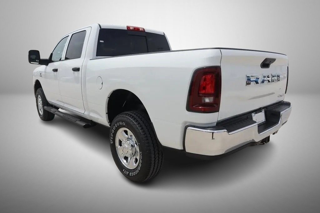 2025 Ram 2500 Tradesman photo 4