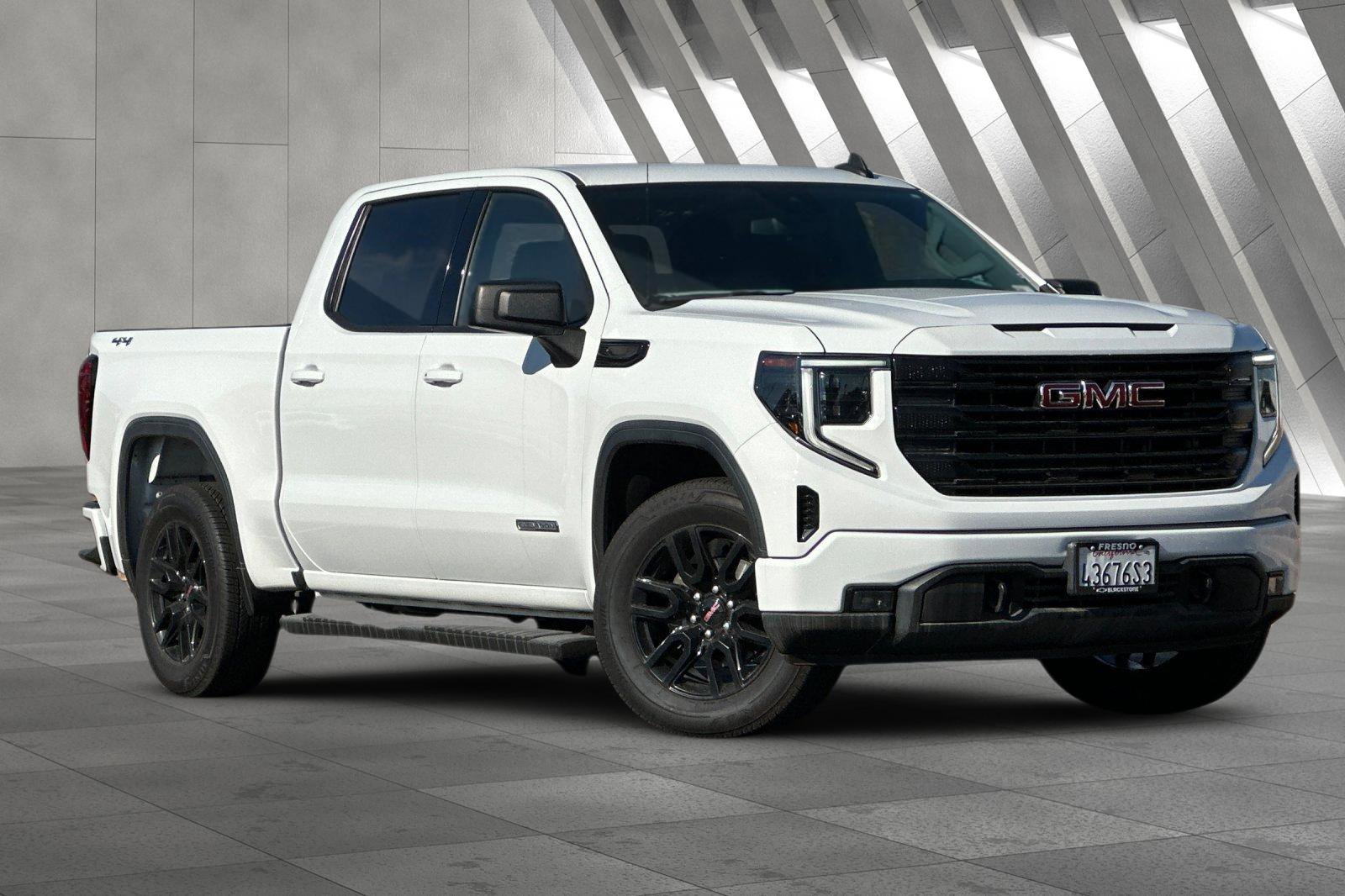 2023 GMC Sierra 1500 Elevation's photo