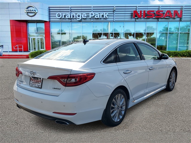 2015 Hyundai Sonata Limited photo 2