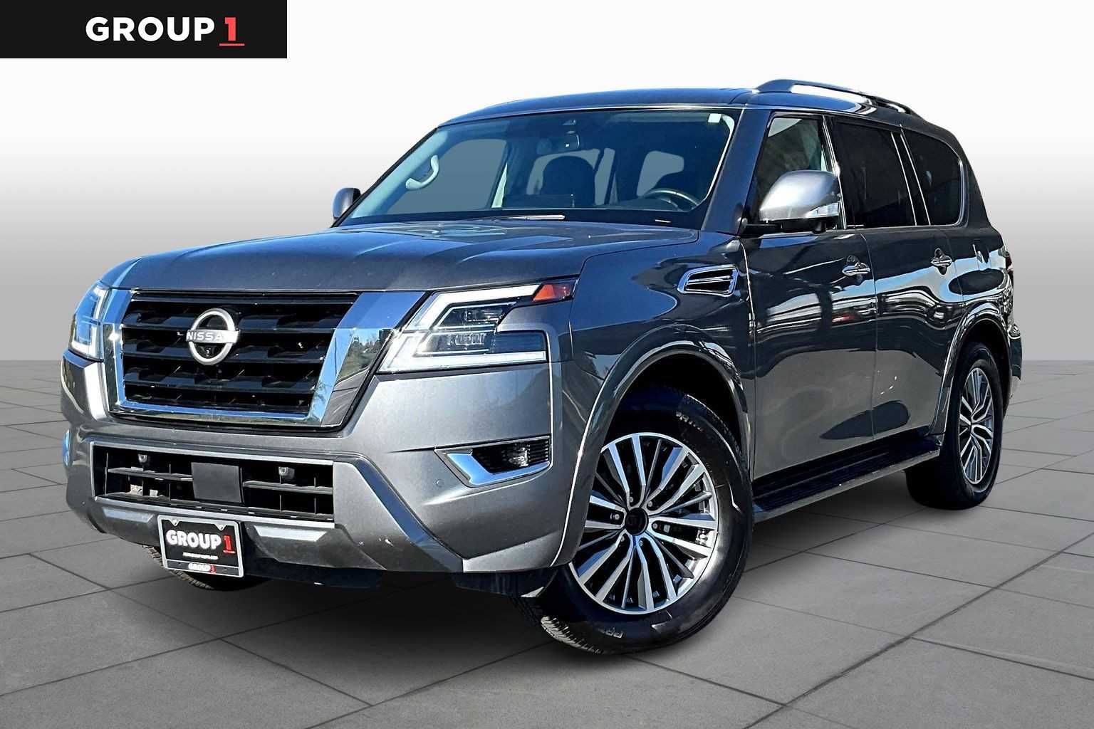 2023 Nissan Armada SL's photo
