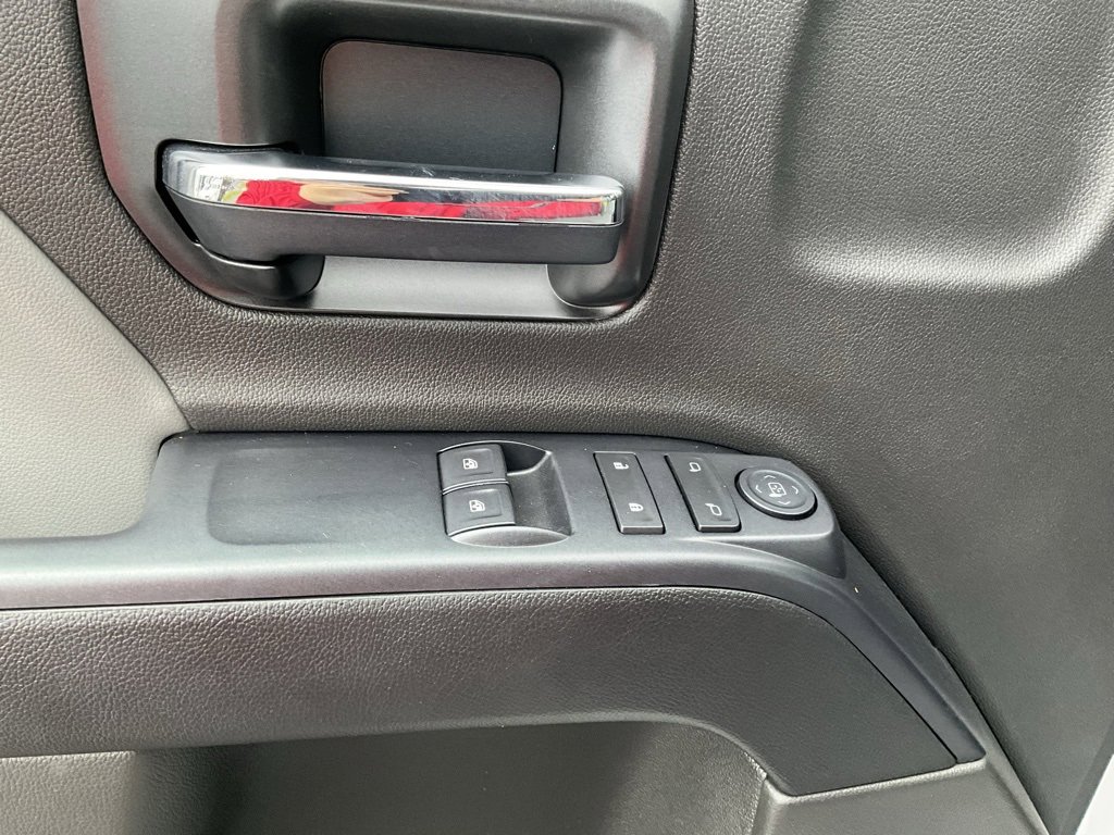 2024 Chevrolet Silverado 5500HD Work Truck photo 4
