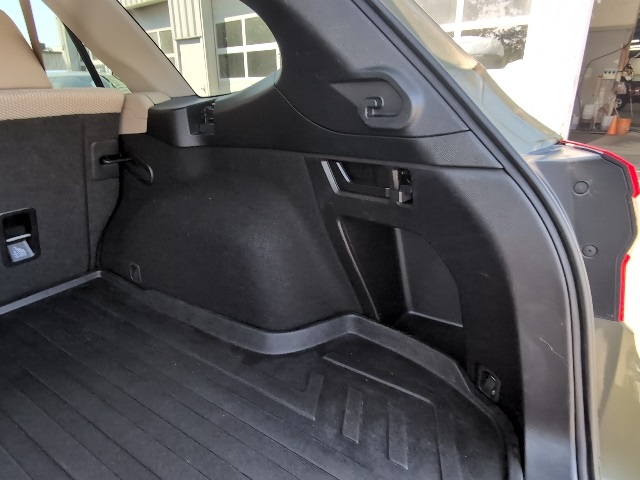2019 Subaru Outback 2.5i Premium photo 35